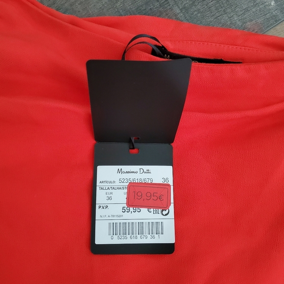 Massimo Butti Tomato Red Skirt 4 - Picture 4 of 6